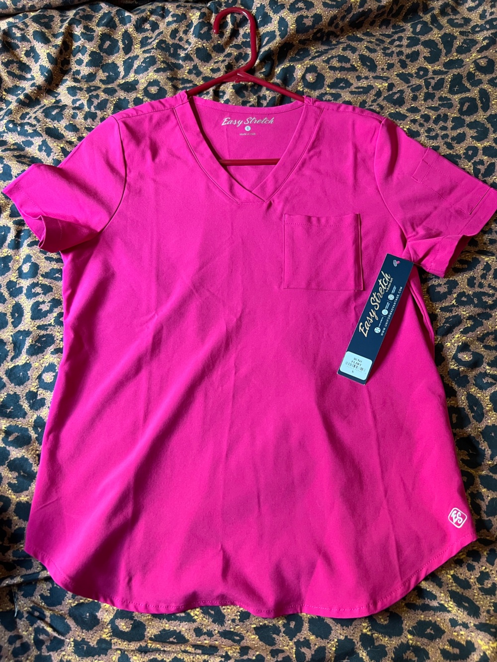 Easy Stretch Women’s One Pocket Scrub Top